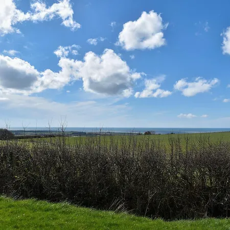 Manx View-uk1396 Holiday home