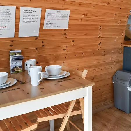 Manx View-uk1396 Semesterbostad *